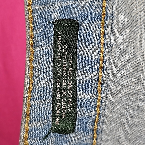 Wild Fable Super High Rise Cuff Distressed Raw hem Cut offs Size 2R Daisy Dukes - Picture 2 of 9